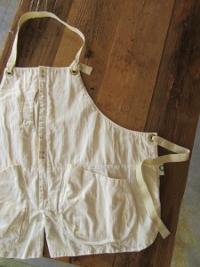 GRIZZLY apron (wash White)