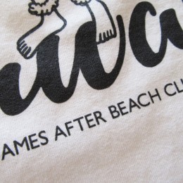 よく見ると・・姉妹店の「JAMES AFTER BEACH CLUB」のロゴも入ってます。