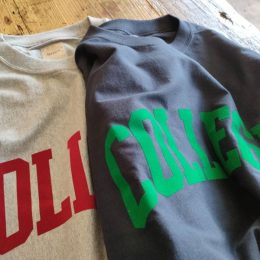 （ひだりから）GREY, NAVY になります。