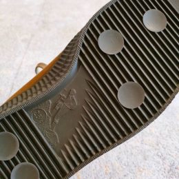 柔らかな履き心地もおすすめですよ。