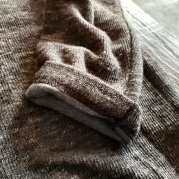 袖もすっきりと、こんな感じです。