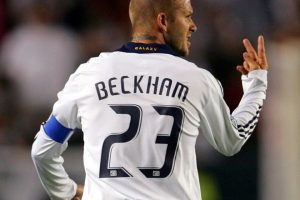 「ニッジュウサァ~ンナァ!!。」