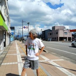 モデル:平民(?)の、店主 172cm,57kg/着用サイズ:L