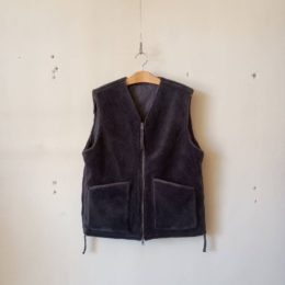 BLACK × BLACK（B面）