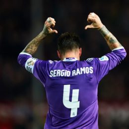 「ミンナクル、ネガイマース！。」